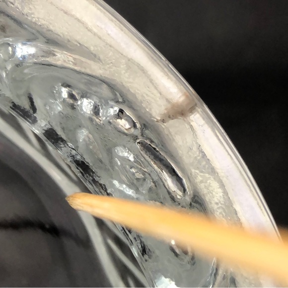 Vintage KIG INDONESIA Ashtray Pressed Glass Rose Pattern 4 Rest Cigarette Cigar - Picture 9 of 10